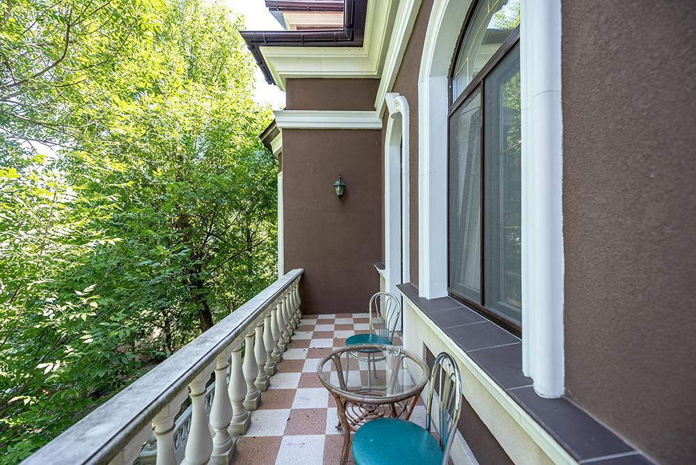 Whippet House Hotel Kijów Zewnętrze zdjęcie
